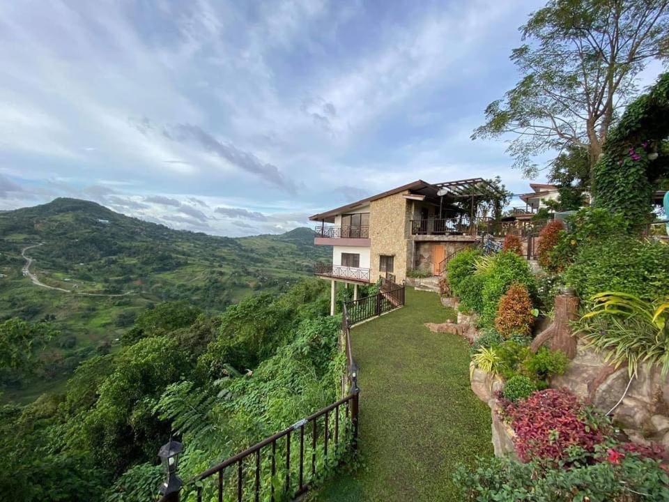 Serenity Farm And Resort By Hiverooms Kalunasan Exterior photo